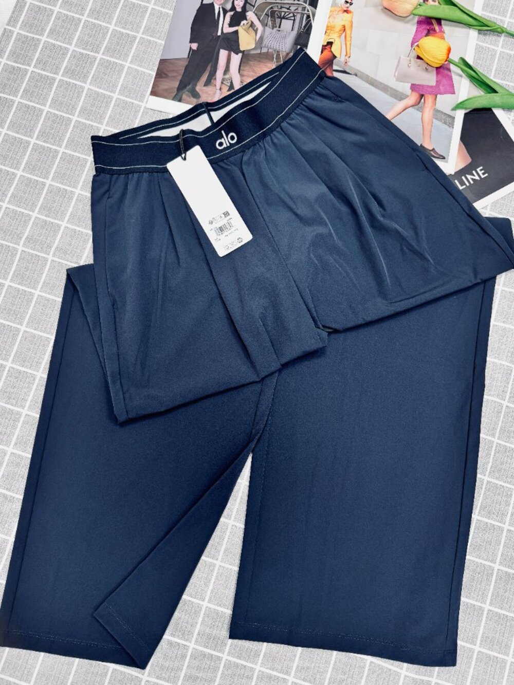 Authentic  ALO Yoga (Regular) ✅💙Suit Up Trouser Leisure - Picture 5 of 10